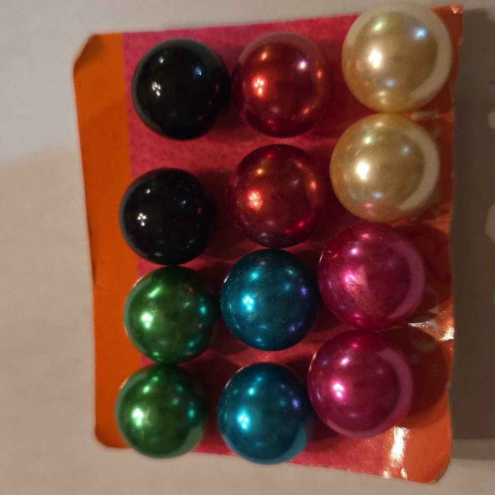 Large Vtg Mix & Co Faux Colorful Pearl Stud Earrings Set